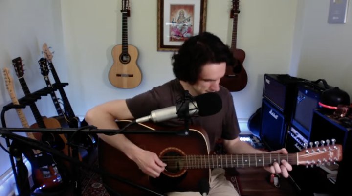12-String Guitar