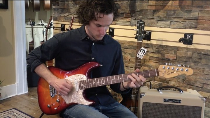 (GPPCB) - Godin Progression Plus Cherry Burst RN